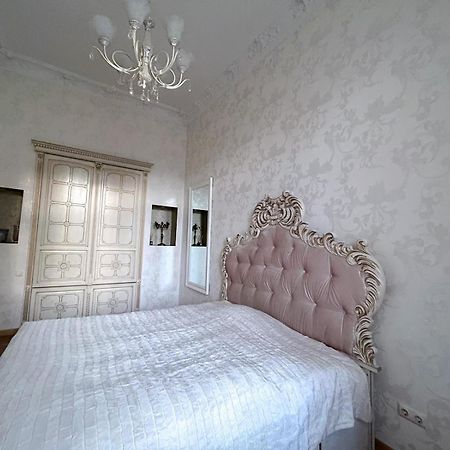 GoldenapartmentЛьвів Екстер'єр фото